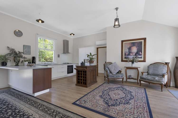 427 Earlys Road Cust_11