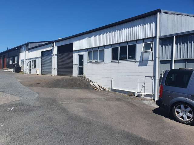 Bell Block Double Unit Workshop For Sale