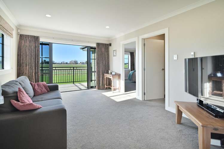 13 Raceview Close Raureka_23