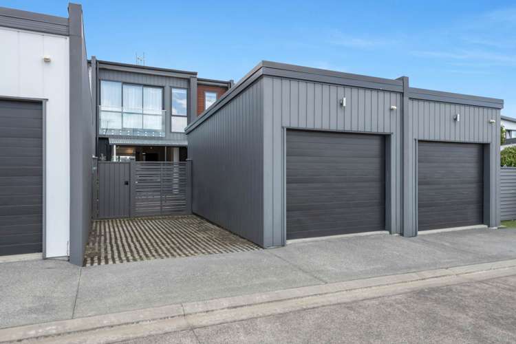 166 Seventh View Avenue Beachlands_12