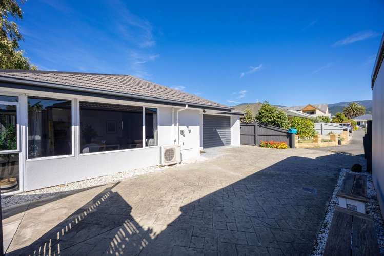  10 Pepper Tree Way The Wood_1