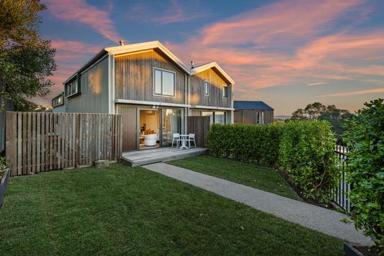 1/98 Walker Road Point Chevalier_3