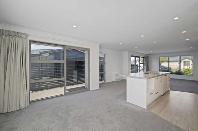 Vacant and Must Be Sold – Move In Immediately