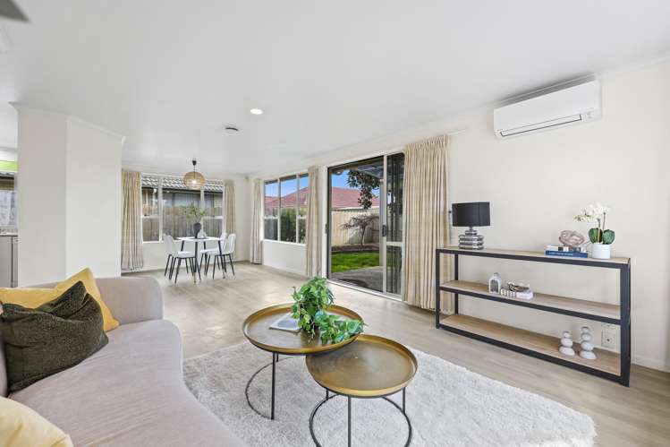 14 Fernbrook Close Burswood_1