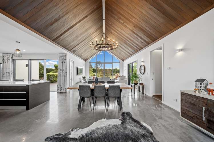 169 Dunns Road Otatara_13