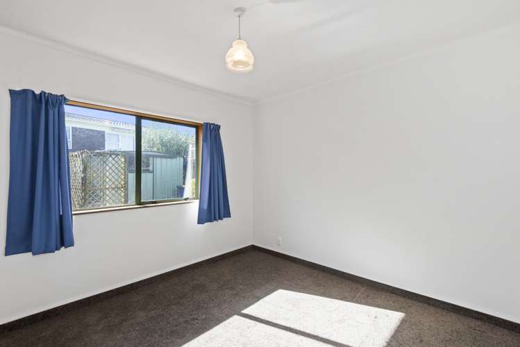 2/4 Parker Avenue New Lynn_16