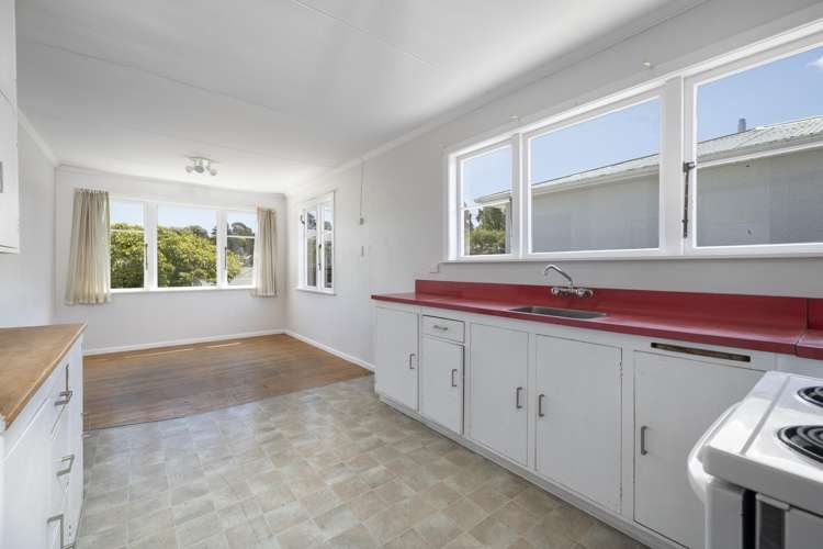 82 Totara Street Lansdowne_3