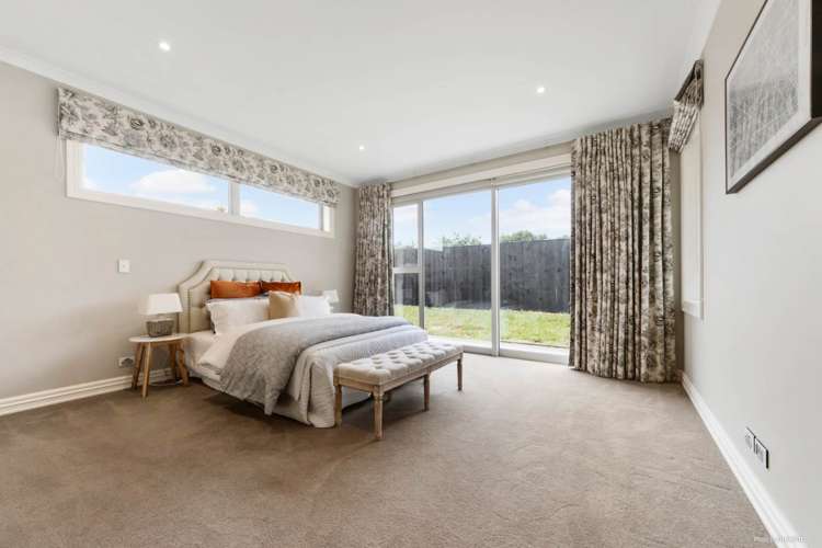 8a Jelas Drive Riverhead_15