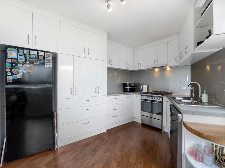 19 Ocean View Road Coastlands_6