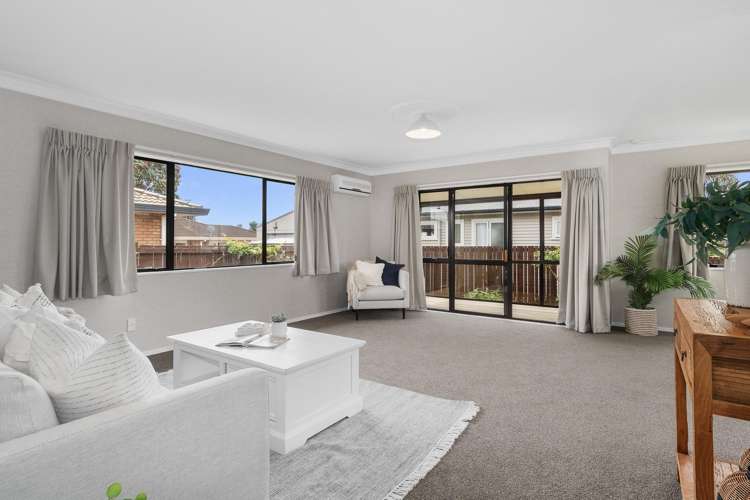 45A Pemberton Crescent Greerton_5