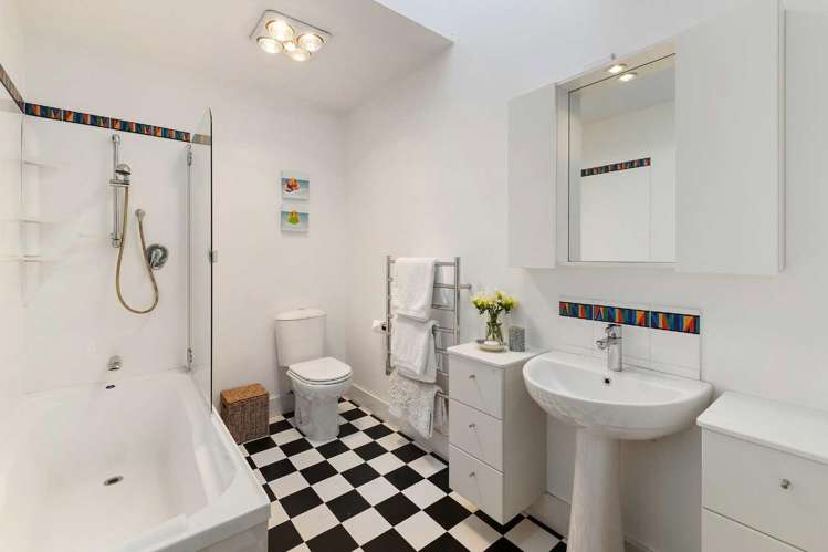 2/1 Daresbury Lane Fendalton_14