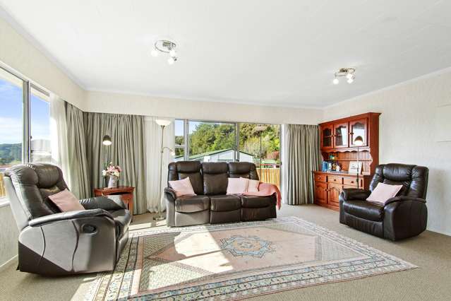 47 Holland Street Wainuiomata_4