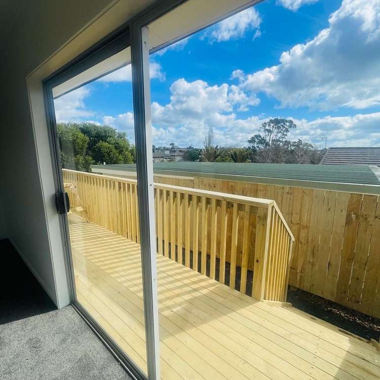 13 Chatsworth Crescent Pakuranga Heights_15