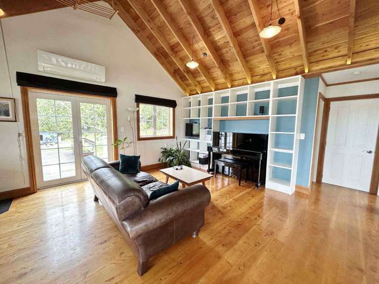 33 Cornwall Road Lyttelton_8