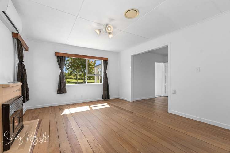 32 Bickerstaffe Road Maungaturoto_12