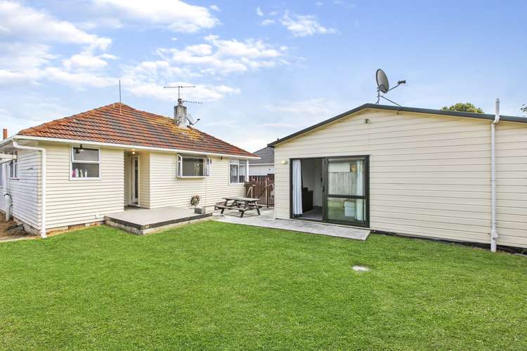 70 Mcannalley Street Manurewa_6