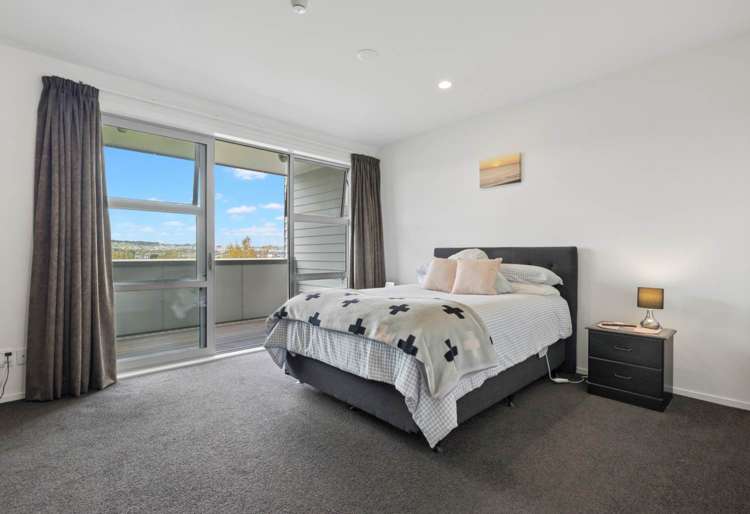 2C/63 Kestev Drive Flat Bush_5