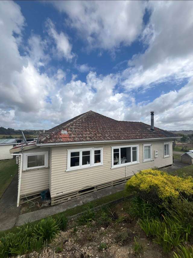 Rural 3-Bedroom Home in Wainui
