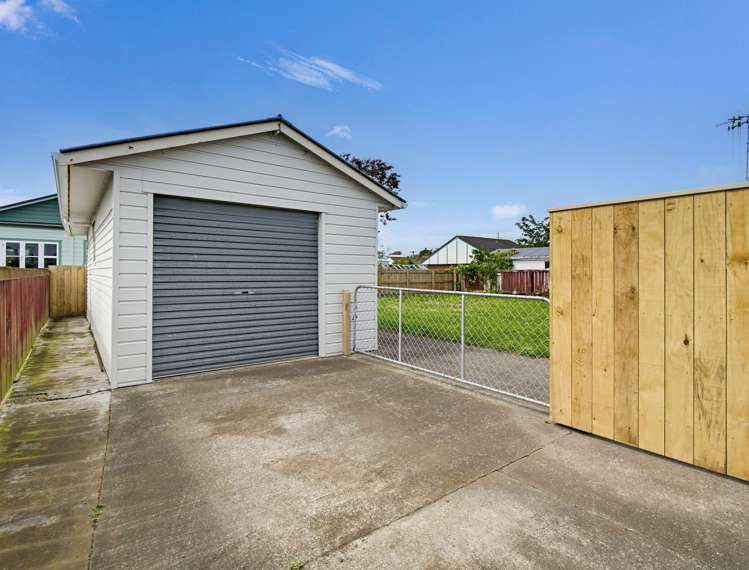 8 Mark Perreau Place Foxton_20