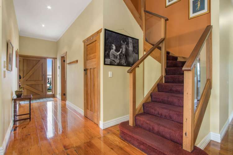 4 Tawhiti Terrace Waikino_12