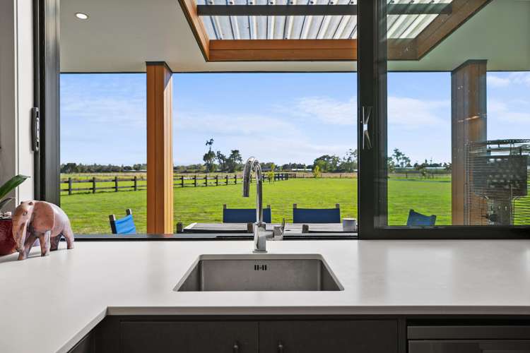 68 Marshmeadow Road Newstead_12