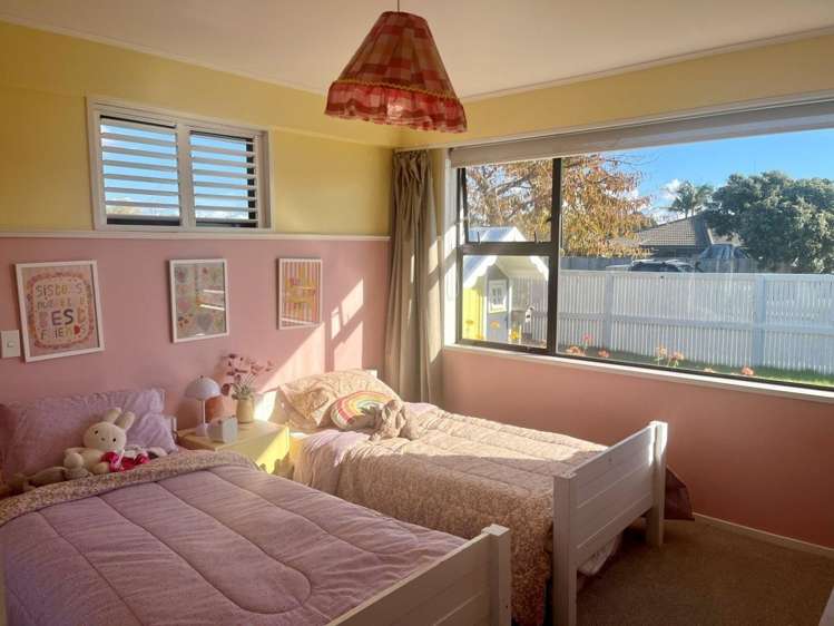 65 Ascot Road 11229_8