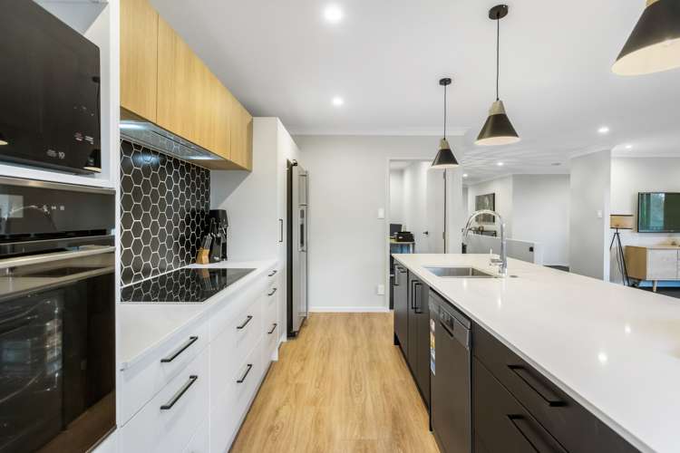 39 Lastel Place Cockle Bay_11