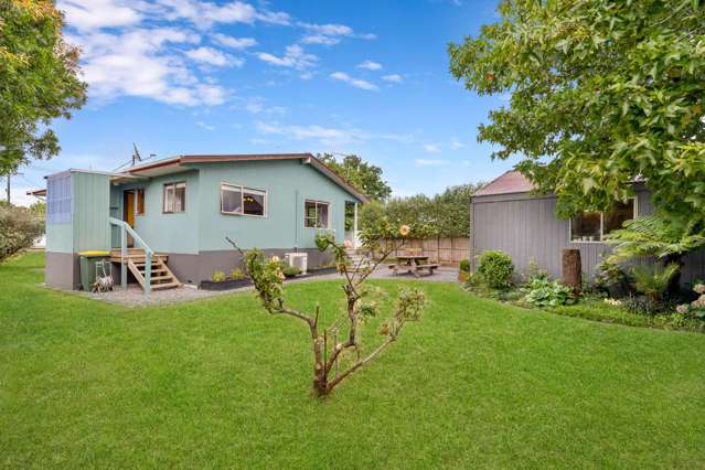 17 Te Moau Avenue Parakai_1