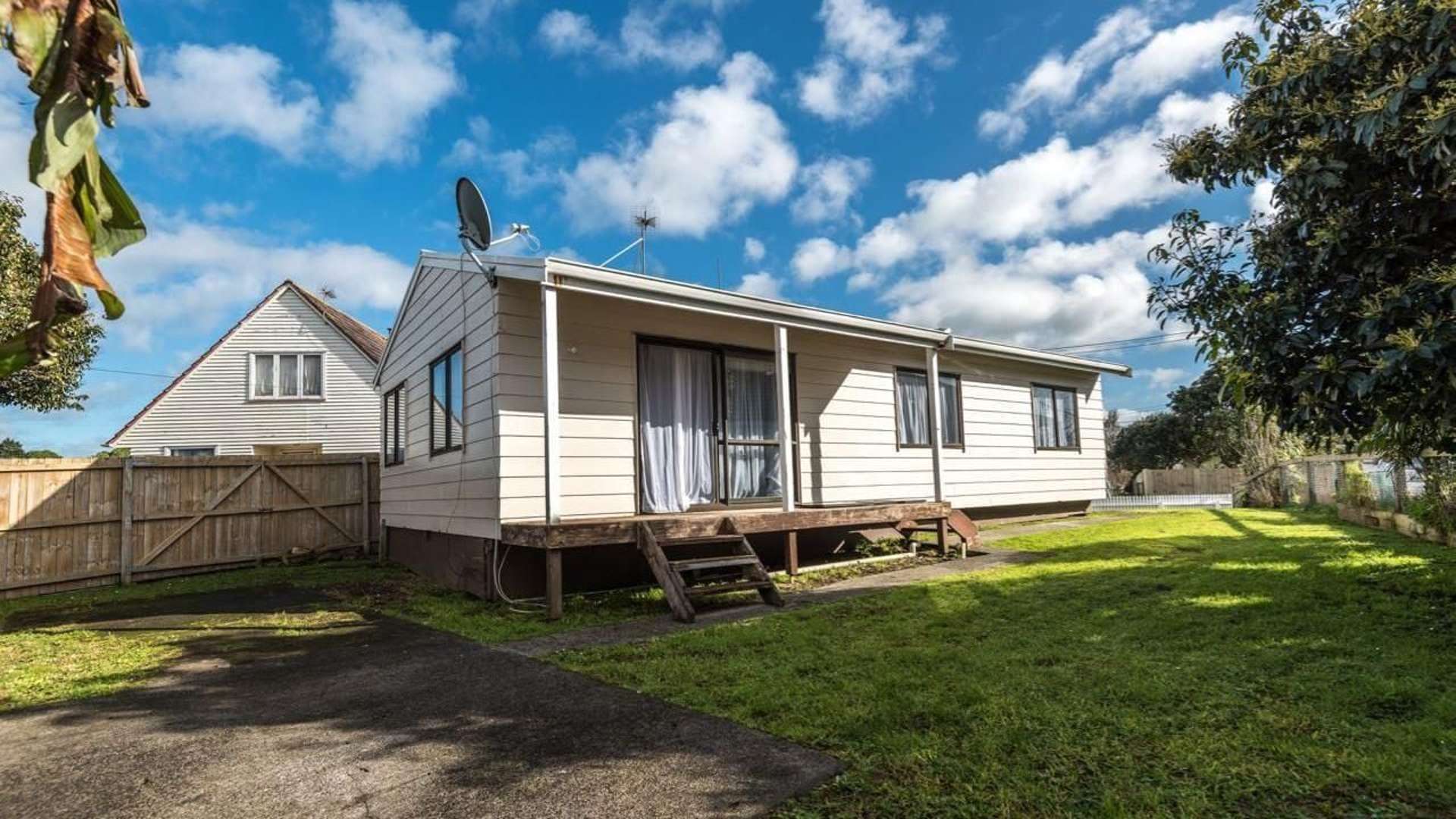 8A Ross Avenue Otara_0
