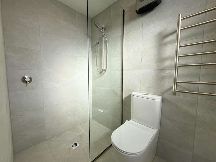 2/126 Roker Street 1535_12