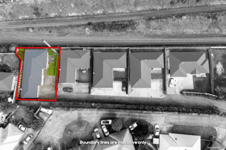 5 Alaina Place_3