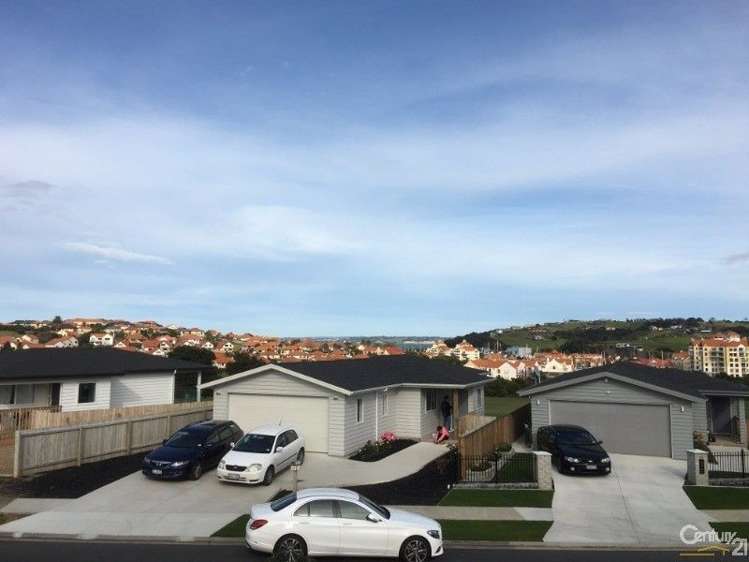 263 Alec Craig Way Gulf Harbour_11