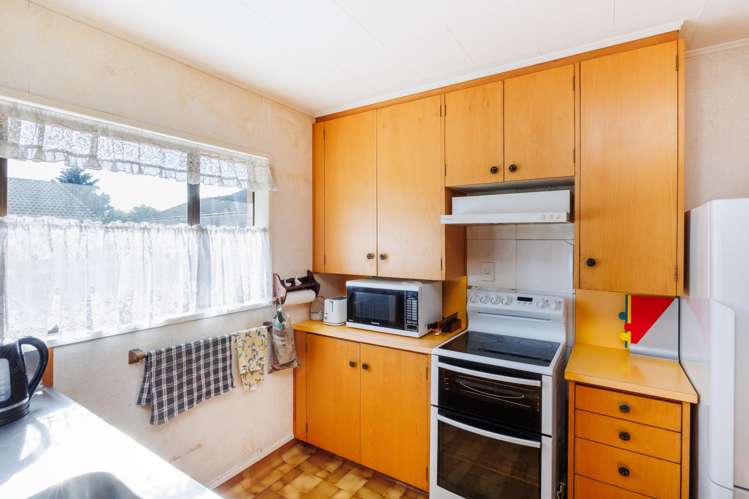 2A Bristol Crescent_2