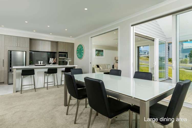 4 Colonial Drive Silverdale_5