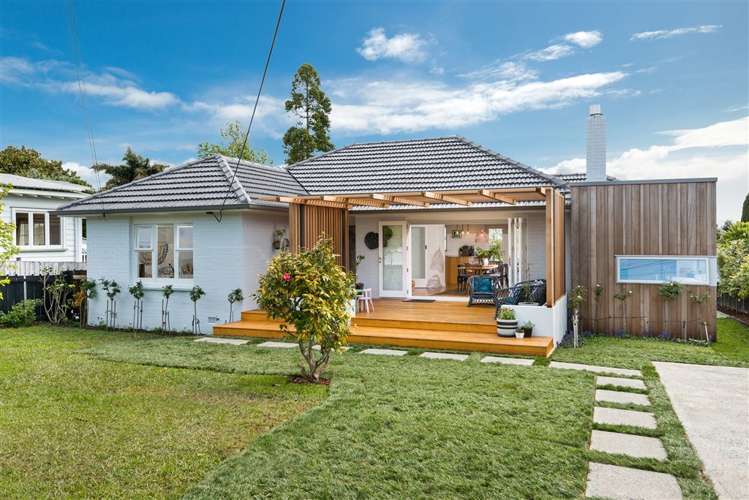 19a Wicklow Road Narrow Neck_0