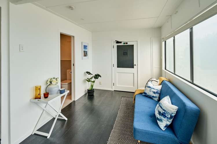 444 The Esplanade Island Bay_8