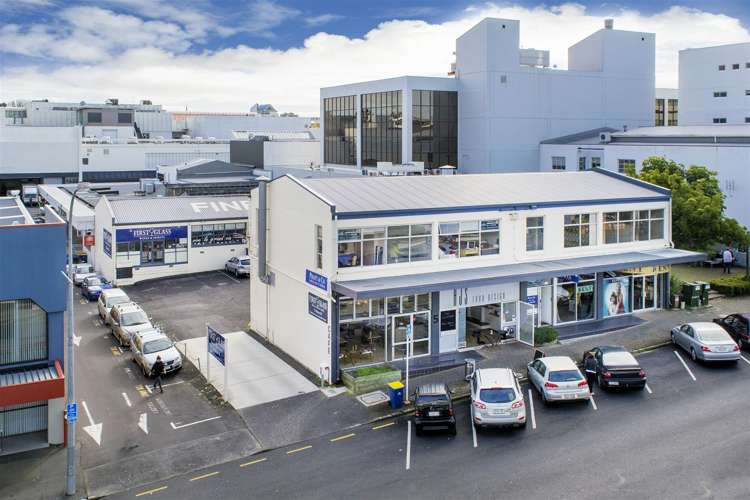 Office 2/5 Huron Street Takapuna_5