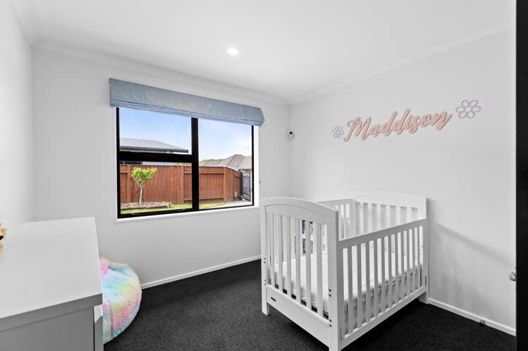 7 Nevada Way Kelvin Grove_18