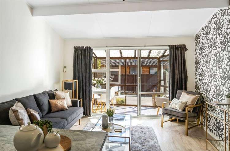 2/32 Abberley Crescent 1544_1
