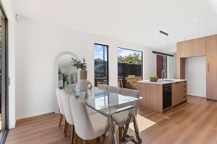 26-28 Weybridge Crescent Glen Innes_9