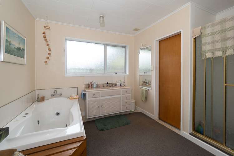 643 Longbeach Road Willowby_11