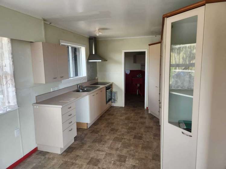 319 Ohautira Road Raglan_14