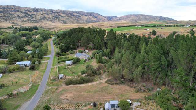 Chirnside Terrace Patearoa_1