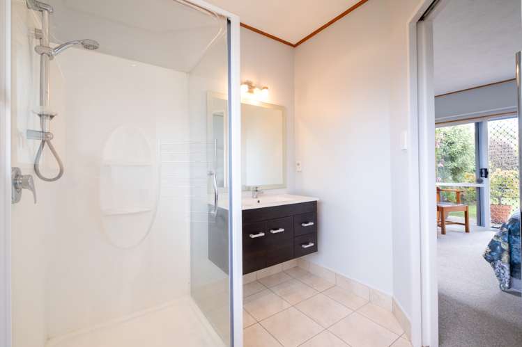 11 Mission Road Greenmeadows_13