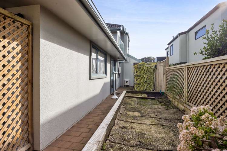 2 Kawaroa Close New Plymouth Central_27