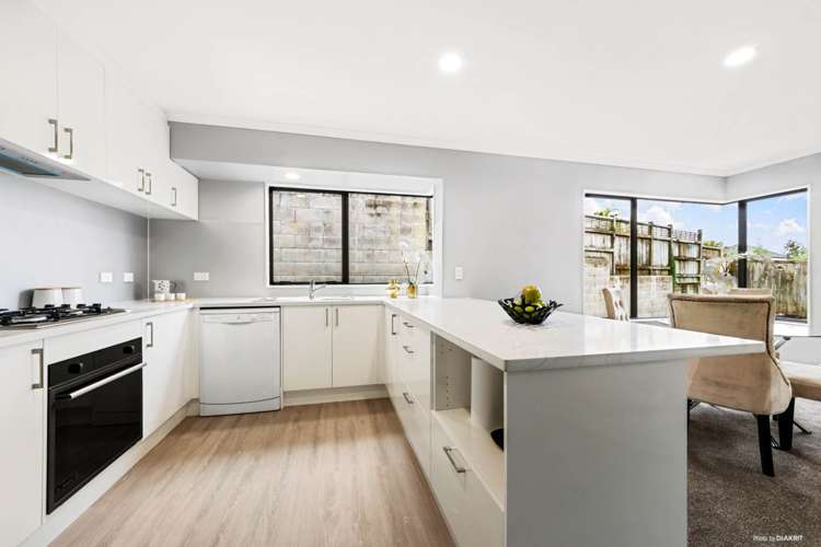 11/17 Matata Street Blockhouse Bay_6