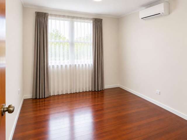 53 Biddle Crescent Taitā_3