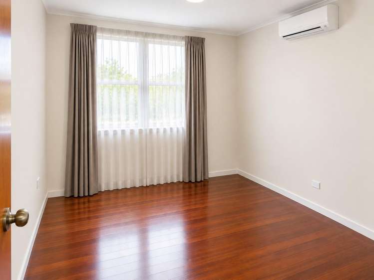 53 Biddle Crescent Taitā_3