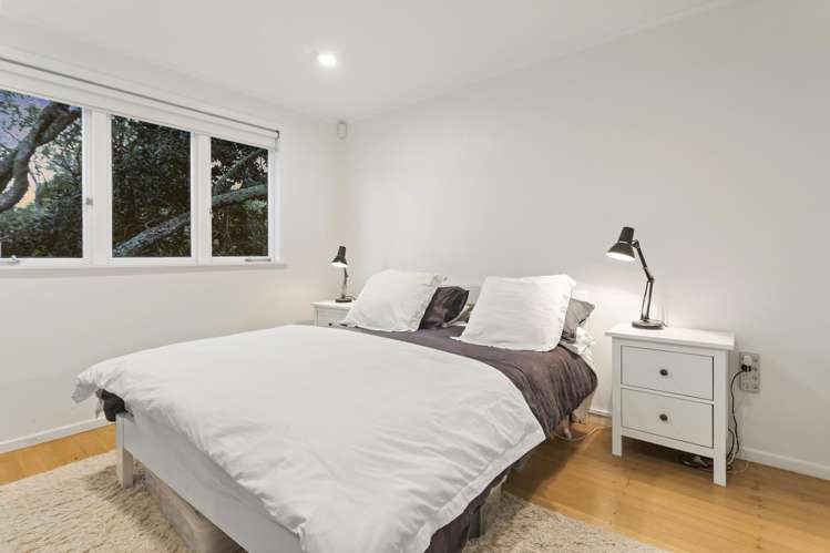 2/5 Larchwood Avenue Westmere_16