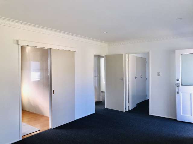 2/11 Waipuna Road Mount Wellington_2